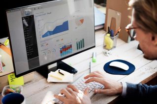 Learning the art of analytical storytelling