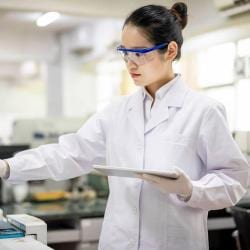 Scientist working in a lab